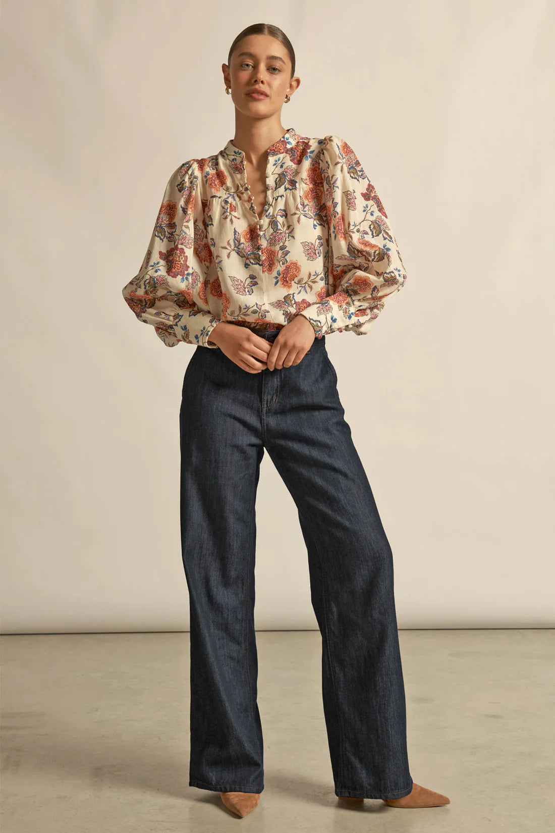 Zoe Kratzmann - Vista Top - Heirloom Bloom
